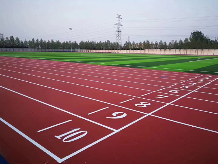 自结纹塑胶跑道